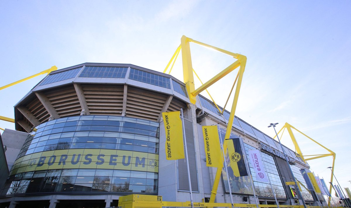 Dortmundo „Borussia“ klubo arena „Signal-Iduna-Park“