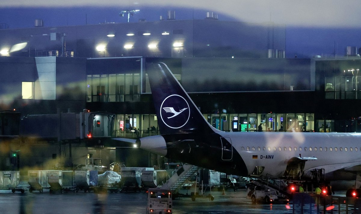 Sekmadienį keletas „Lufthansa“ padalinio „Discover Airlines“ skrydžių buvo sutrikdyti