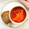Trinta keptų pomidorų sriuba – neabejotinai kartosite