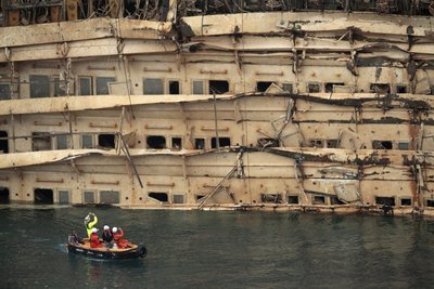 "Costa Concordia" gelbėjimo operacija