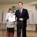 V. Tomaševskis balsavo už save