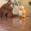 Kinijos budistų šventykloje išmintį skleidžia beždžionė-robotas