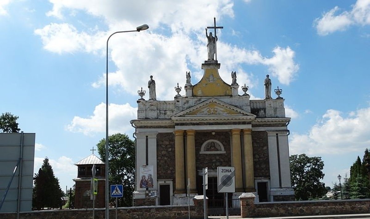 v. apaštalų Petro ir Povilo bažnyčia Ukmergėje