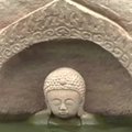 Nusekus vandeniui rezervuare išniro senovinė Budos statula