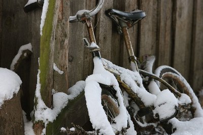 Žiema, sniegas, dviratis