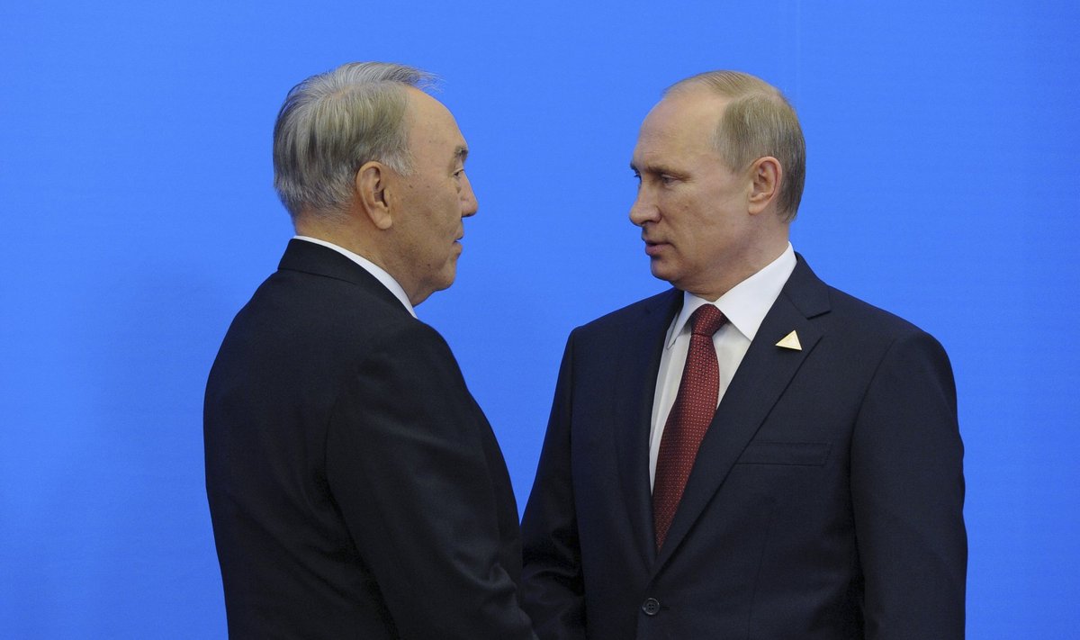 Vladimiras Putinas ir Nursultanas Nazarbajevas