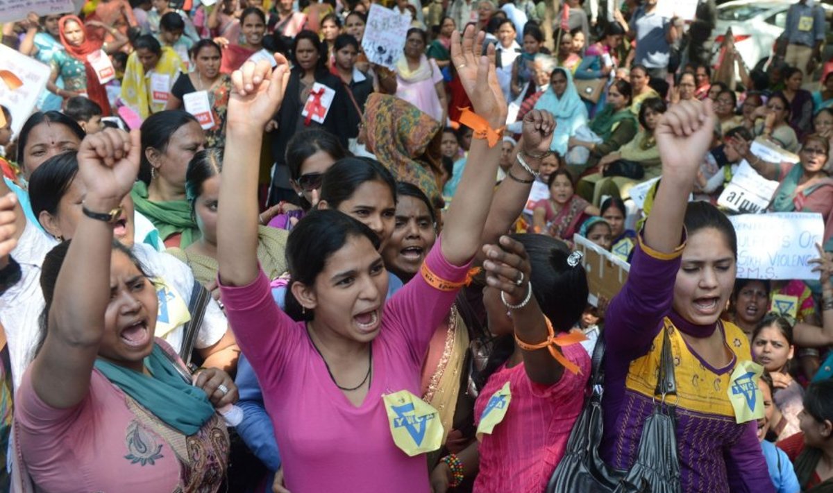Protestas prieš žaginimus Indijoje