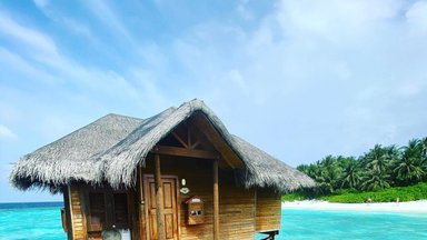 Net 11 kartų Maldyvuose lankęsis Makalius apie tai, ką reikia žinoti renkantis viešbutį ir salą: iš tiesų poilsis čia gali kainuoti, kiek ir Turkijoje