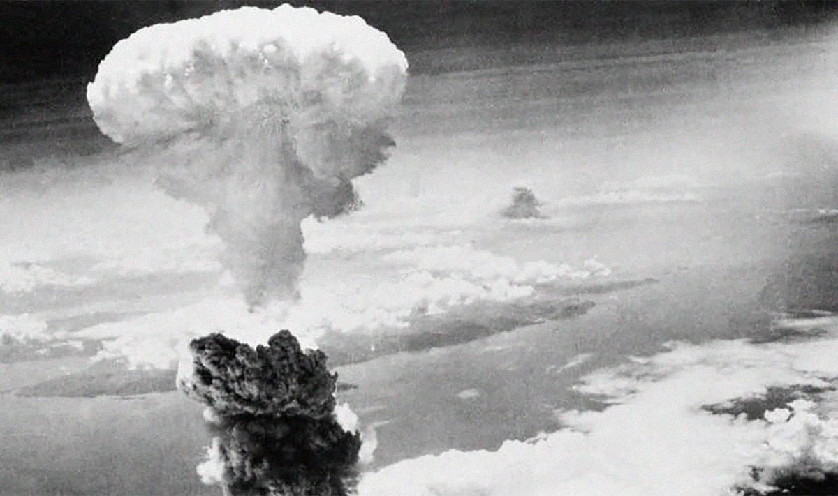  Manevrai , kuriuose buvo susprogdinta tikra atominė bomba, buvo pavadinti "Sniegelis" ("Snežok")