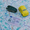 Путешественники смогут ездить за границей с легальными правами: Regitra выдает документы международного образца