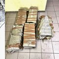 Prie pat sienos su Baltarusija kontrabandininkai pražiopsojo kone 3,5 tūkst. pakelių cigarečių „siuntą“
