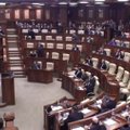 Protestuotojai įsiveržė į Moldovos parlamentą