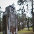 Lithuanian politicians pay tribute to genocide victims in Paneriai
