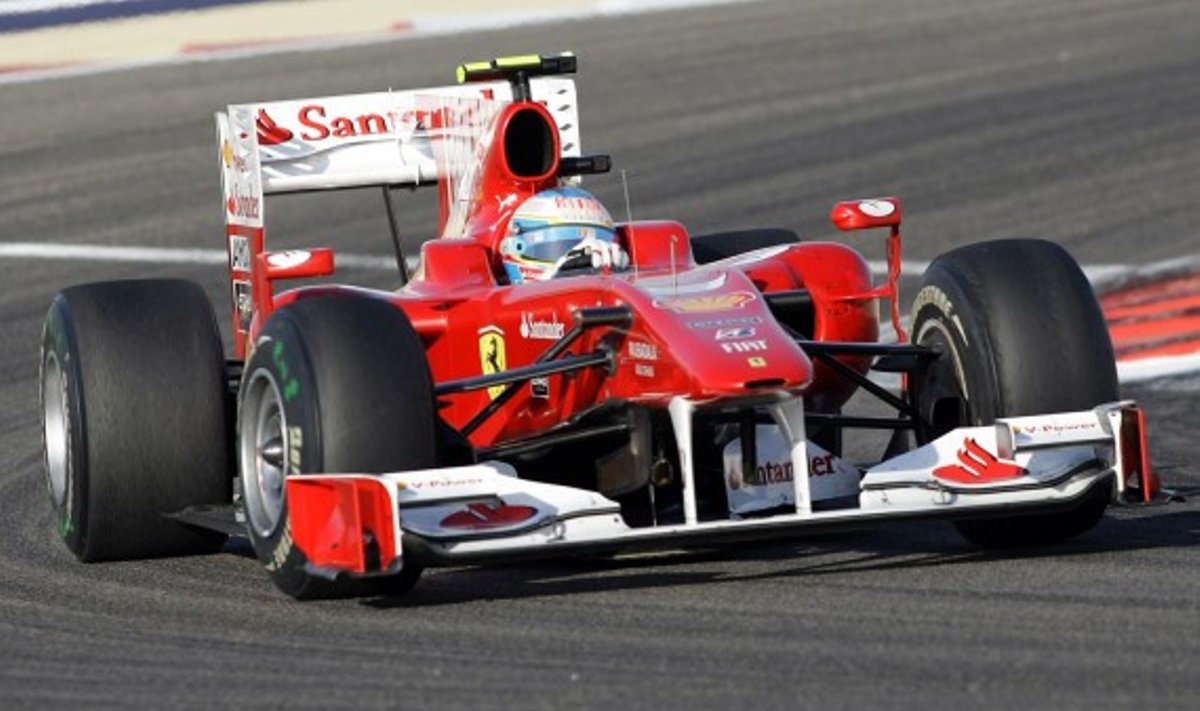Fernando Alonso su "Ferrari" 