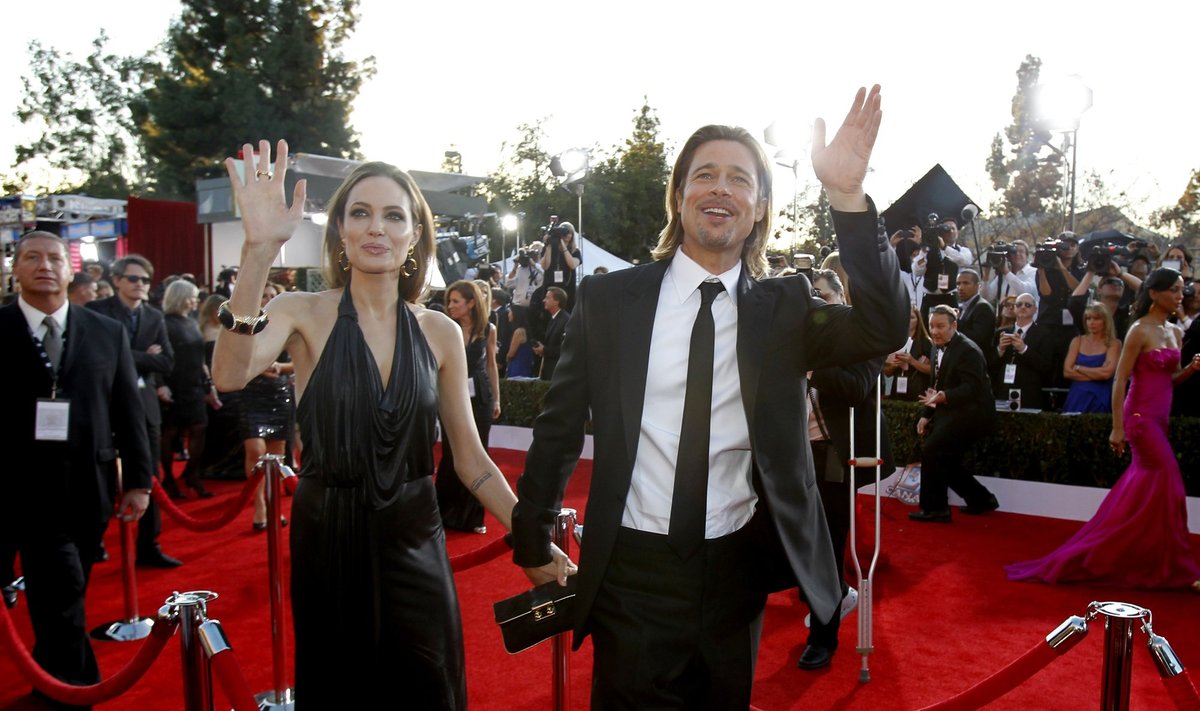 Brad Pitt ir Angelina Jolie 