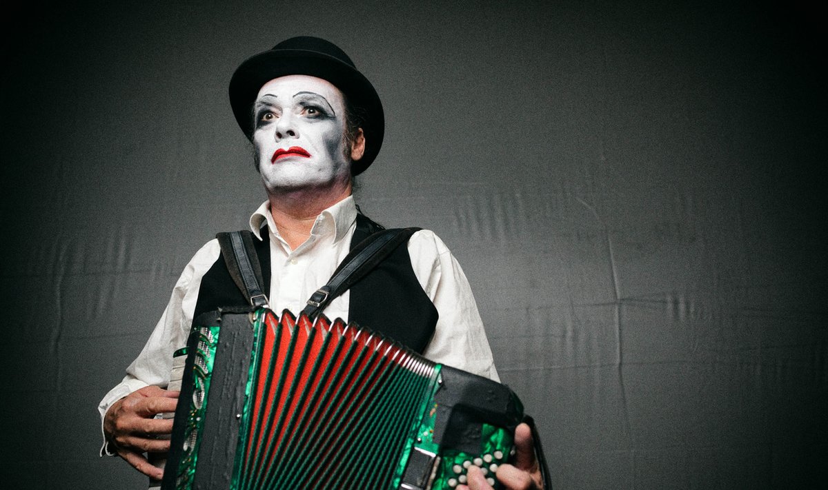 "The Tiger Lillies"