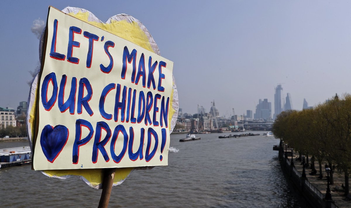 Klimato kaitos protestas Londone