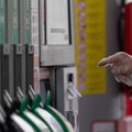За год бензин в Литве подешевел на 0,44 евро