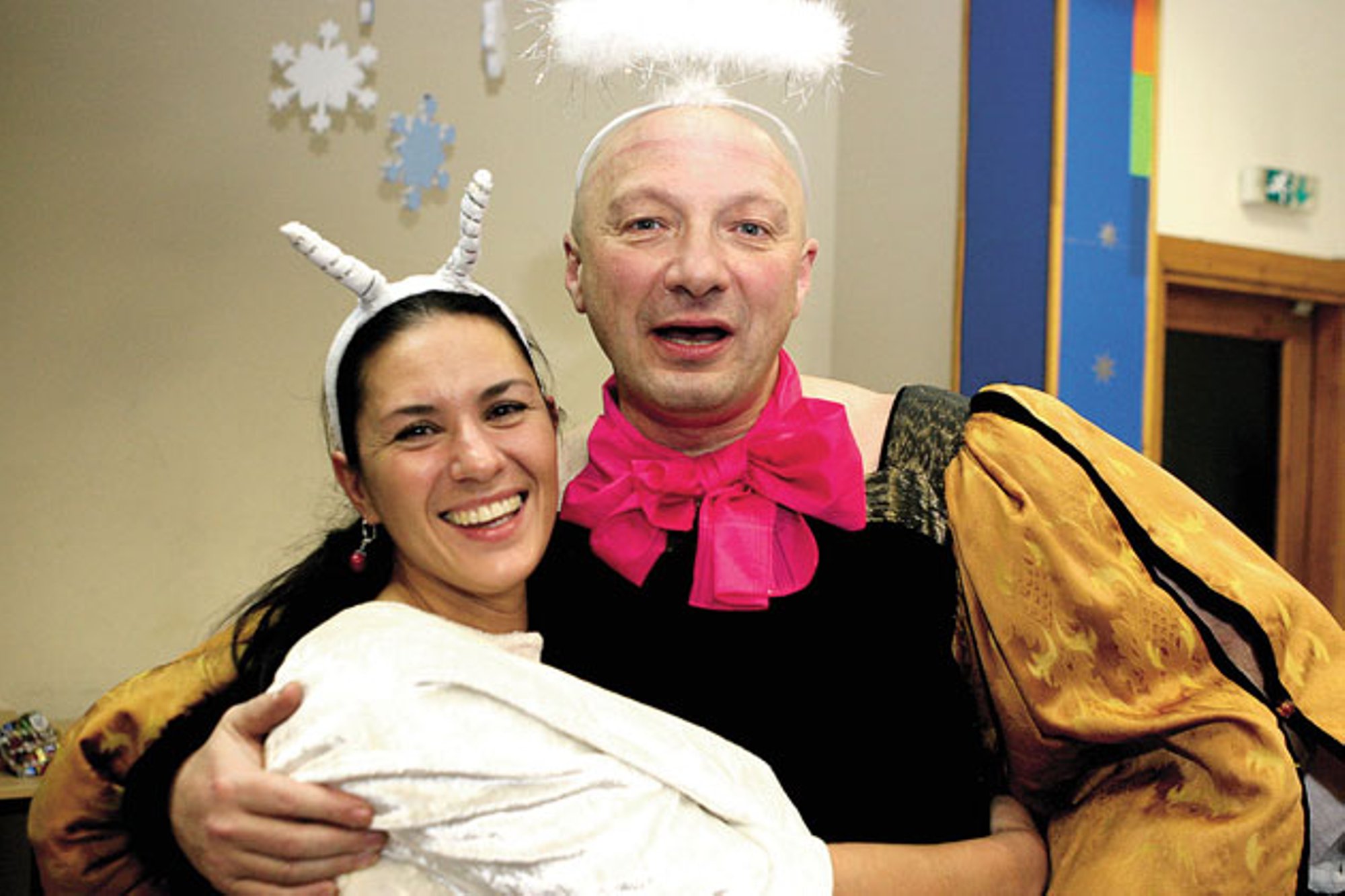 37erių aktorė J. Budriūnaitė ir 16 metų vyresnis grupės „Vairas