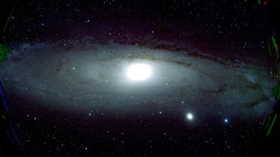 Andromedos galaktika regimojoje šviesoje. Tikros spalvos ir nieko įdomaus