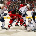 „Devils“ su D. Zubrumi įveikė pagrindinius varžovus dėl vietos NHL atkrintamosiose