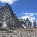 Pakistano kalnuose po nelaimingo atsitikimo išgelbėti du britų alpinistai