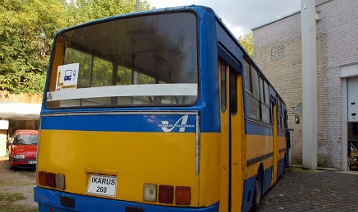 Autobusas Ikarus-260 ebus.lt nuotr.