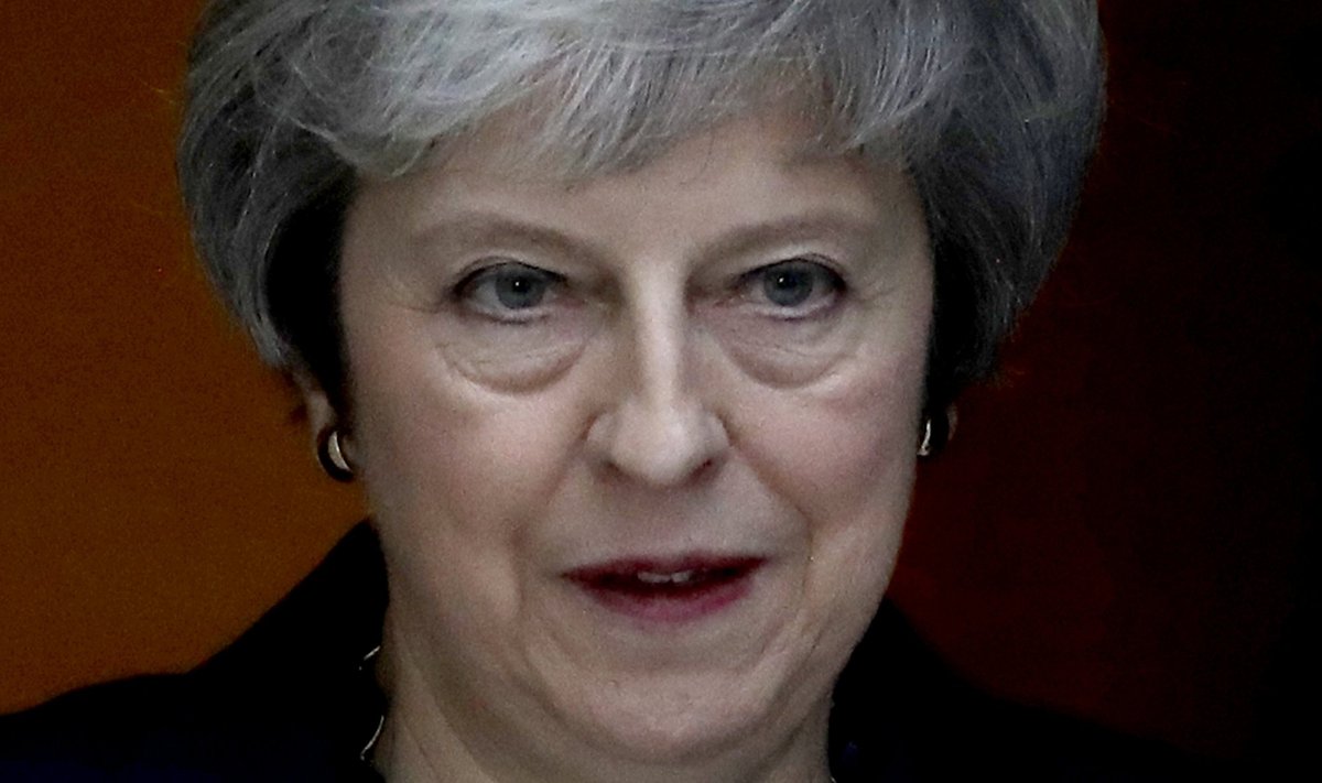 Britanijos vyriausybė pritarė „Brexit“ susitarimo projektui