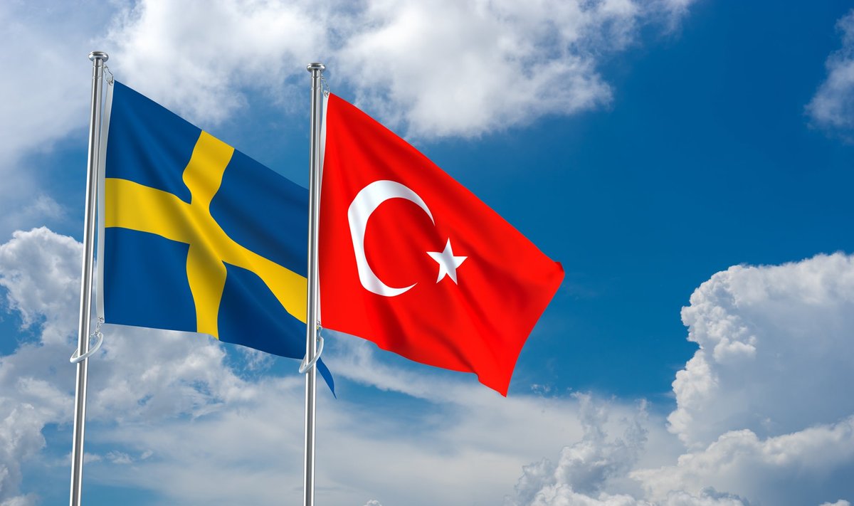 Švedijos ir Turkijos vėliavos