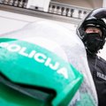 Vilniuje motociklininkas nuo policijos spruko 200 km/val. greičiu: sankryžas kirto degant raudonam signalui