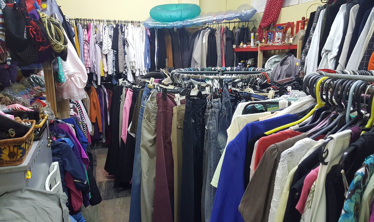 Radiniai dėvėtų drabužių parduotuvė Palangoje