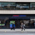 Nepatenkinti atlyginimais JK milžinės „Tesco“ darbuotojai grasina streikais