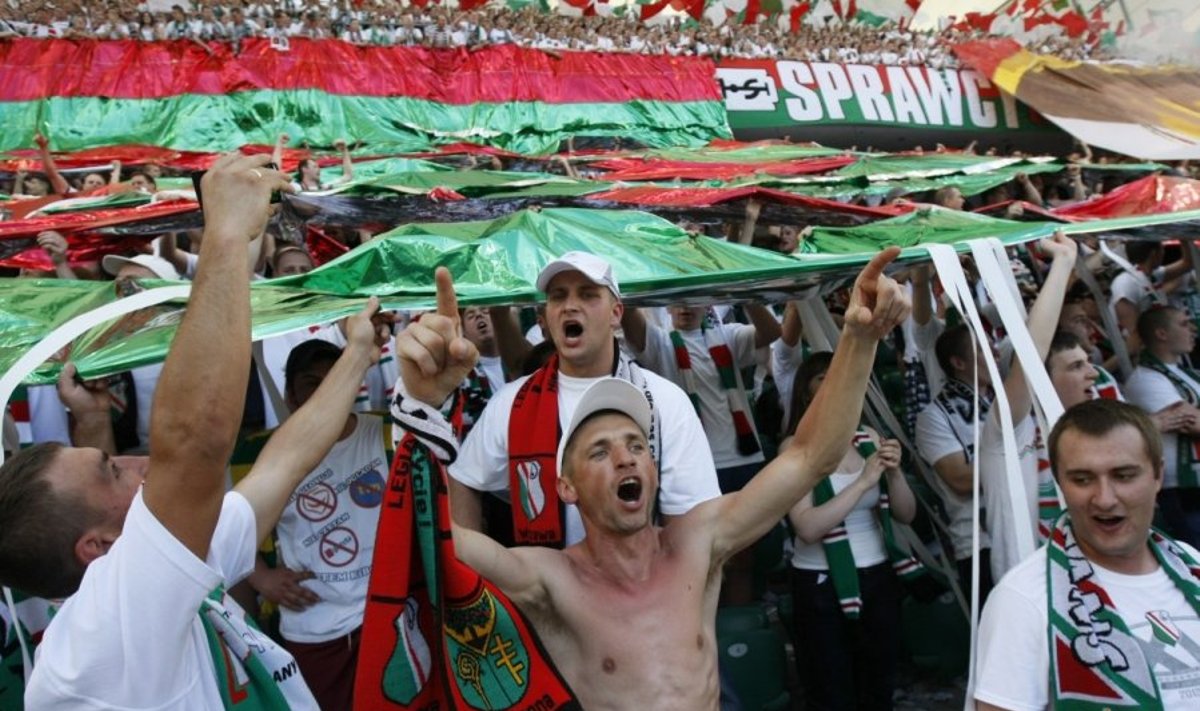 Varšuvos „Legia“ klubo fanai džiaugiasi pergale
