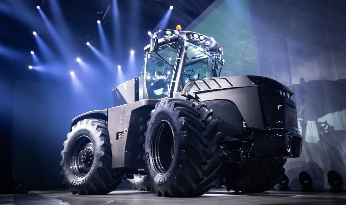 Proveržis žemės ūkio sektoriuje: lietuviai sukūrė biometanu varomą traktorių