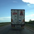 Sunkvežimis Lietuvos keliuose sukėlė įvairių minčių