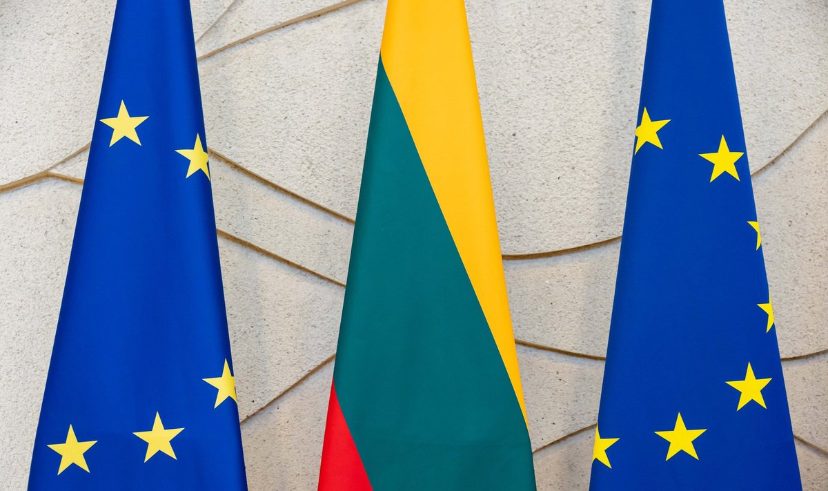 флаг Литвы и ЕС