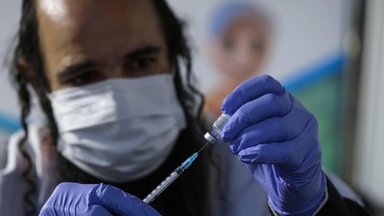 Israeli vaccination drive curbing infection and hospitalization