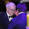 Kaip verslo reikalai tvarkomi Niujorke: Buffetto 11,6 mlrd. dolerių vertės sandorio pradžia vakarienės metu