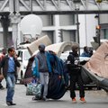 Išardžius Kalė stovyklą, dalis migrantų persikėlė į Paryžiaus gatves