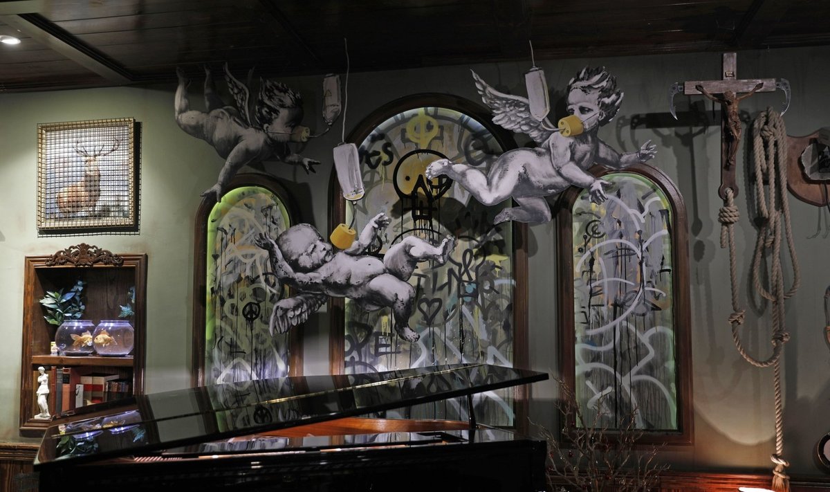 Betliejuje menininkas Banksy pristatė naują distopinę prakartėlę