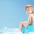 Kokiais būdais pratinti vaiką sėdėti ant puoduko?