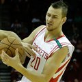 Svarus D.Motiejūno indėlis į triuškinančią „Rockets“ klubo pergalę NBA lygoje