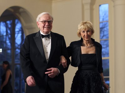 Warrenas Buffettas su žmona Astrid