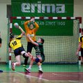 Lietuvos moterų rankinio čempionato rungtynėse Garliavos ekipa šventė pergalę Vilniuje