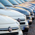 Naujų automobilių rinka lapkritį augo, bet tik „ant popieriaus“