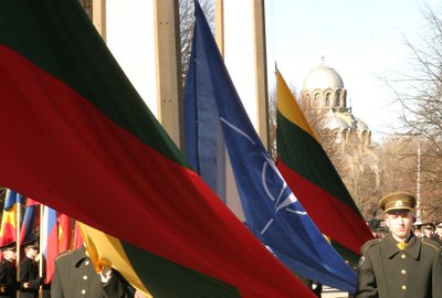 Lietuvos stojimas į NATO 2004 m.