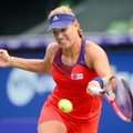 WTA serijos moterų teniso turnyro Austrijoje vienetų varžybų favoritė pateko į pusfinalį