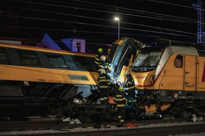 Čekijoje susidūrė traukiniai