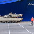 В выходные по дорогам Литвы будет передвигаться военная техника