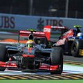 Antrose „Formulės-1“ treniruotėse Moncoje greičiausi - L.Hamiltonas ir J.Buttonas